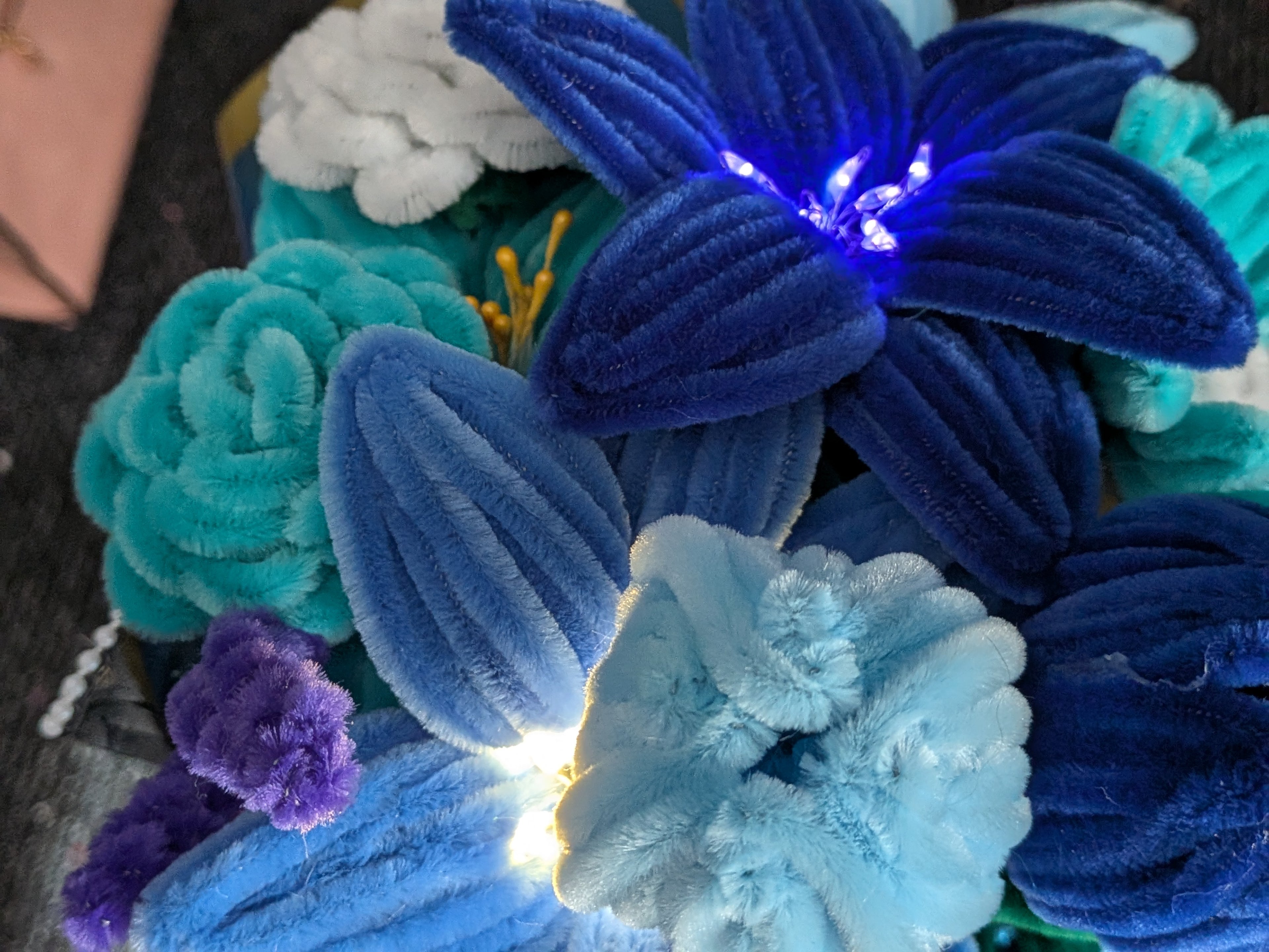 Blue light bouquet